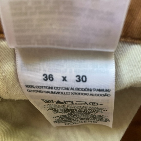 Dockers Men's Tan Chinos - Picture 4 of 7